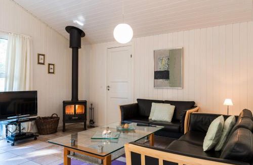 Henne House | Enchanting Hideaway in Henne Town-By Traum