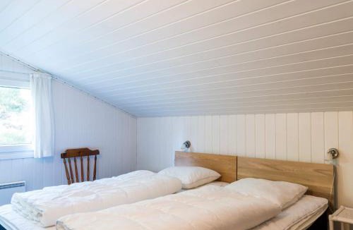 Henne House | Enchanting Hideaway in Henne Town-By Traum