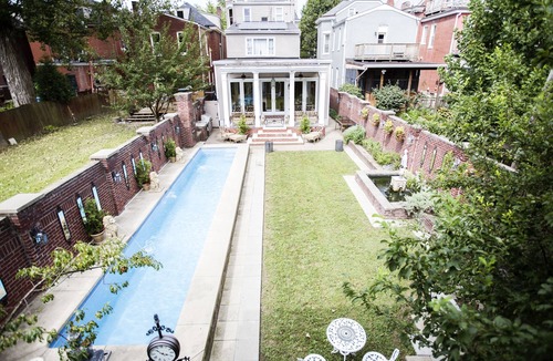 Old Louisville House | Enchanting Oasis Spa Victorian Area
