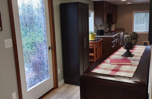 Otis Apartment | Enchanting studio with WiFi in charming Otis