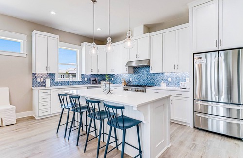Rockport House | Enchanting waterfront home with dock, game room, central AC, & washer/dryer