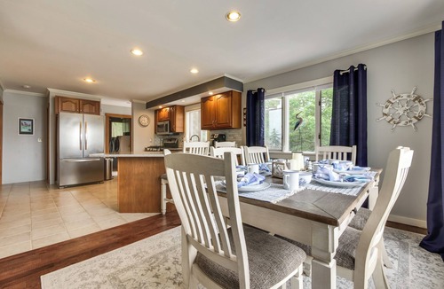 Sorrento House | Enchanting Waterfront Sorrento Home w/Deck!