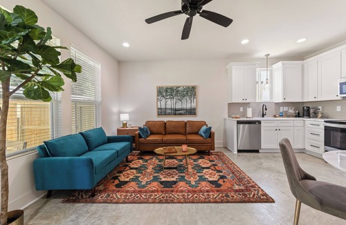 Lafayette House | Enclave 2 Bedroom Luxury Homes