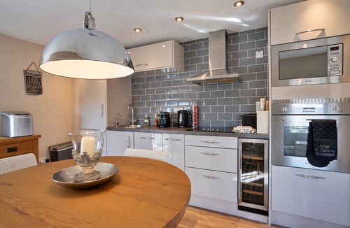 Buxton Cottage | End Barn at Blackclough Farm