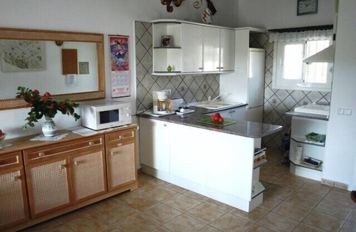 Pinar del Advocat House | End bungalow, sea view, communal pool, internet, smart TV, air conditioning, winter offers