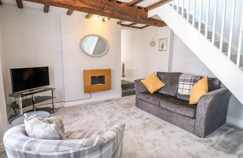 Ashbourne Cottage | End Cottage