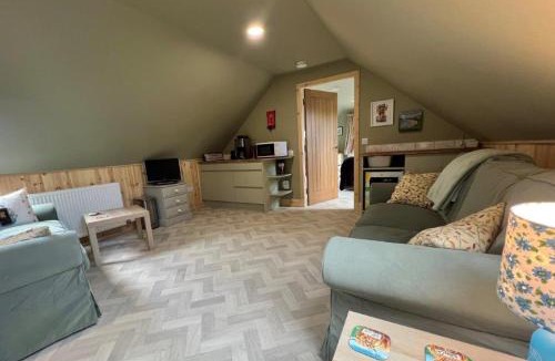 Alford House | Endeavour Guest House