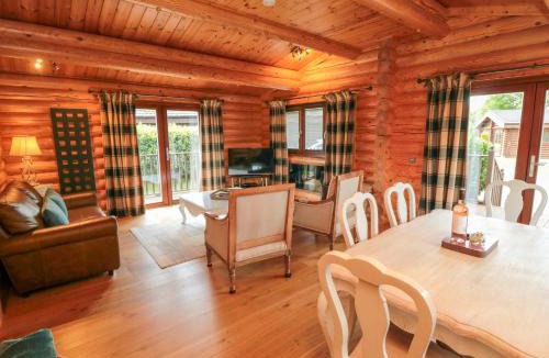 Carlton-in-Cleveland House | Endeavour Lodge 4