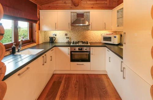 Carlton-in-Cleveland House | Endeavour Lodge 4