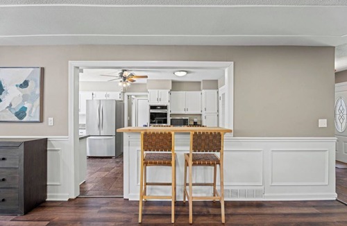Wichita House | Endless Family Entertainment, Fire Pit, 2 Kings!