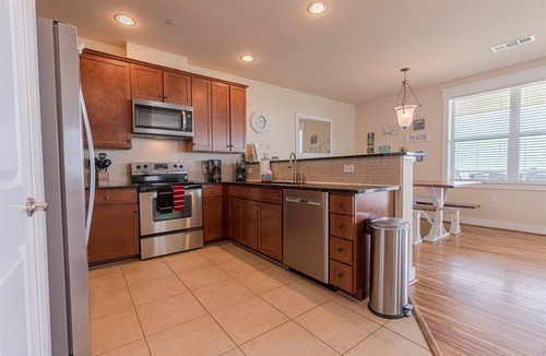 Red Fish Cove Condo | Endless Summer -Beach Front-Dune Walkover-New AC unit!