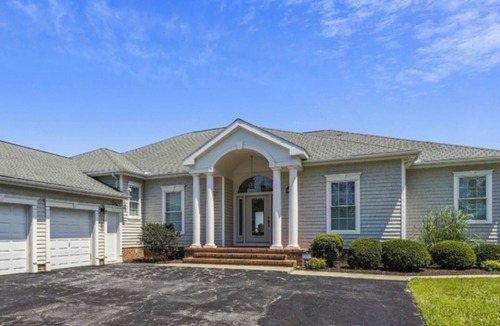 Woolford House | "Endless Summer" Waterfront on the Chesapeake Bay!
