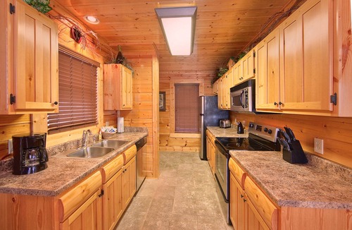 Sevierville Cabin | Endless Views: Amazing Views + Hot Tub + Pool Table