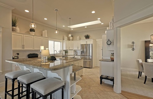 Lake Stevens House | Endless Views @ This Elegant 5* Lake Stevens Home