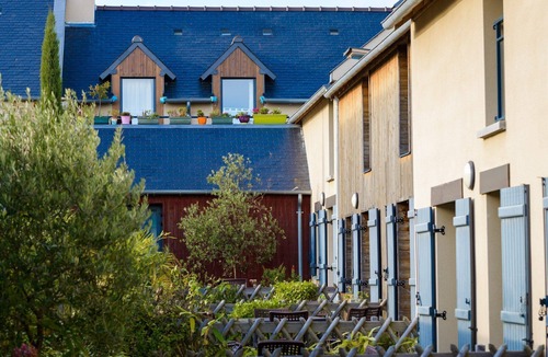 Cancale House | Endroit Super! Maisonnette Confortable | Sauna