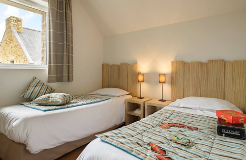 Cancale House | Endroit Super! Maisonnette Confortable | Sauna