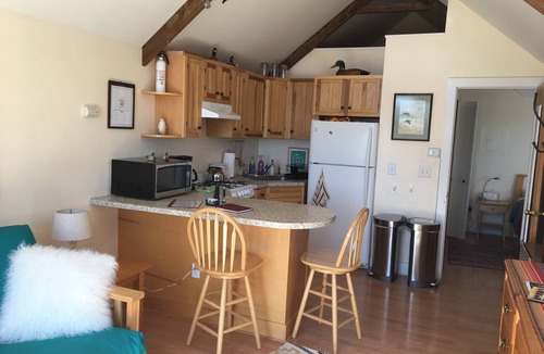 Newfield Bed & Breakfast | Enfield Manor