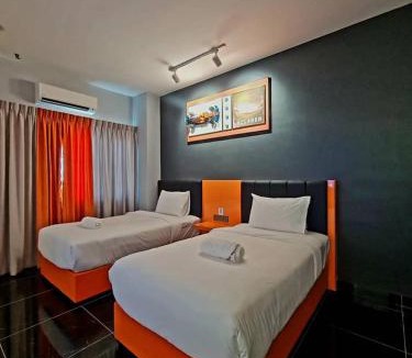 Taiping Hotel | Eng Wan Hotel