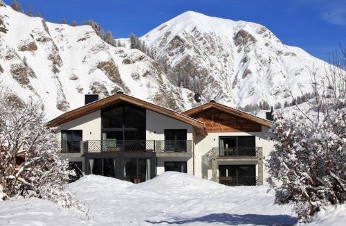 Ravaisch Apartment | Engadin Lodge PREMIUM & PRIVATE