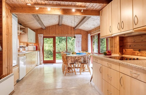 Nøreng House | "Engelbertine" - 800m to the fjord by Interhome