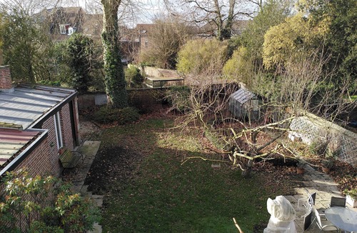 Denain House | Engineer's house in quiet neighborhood