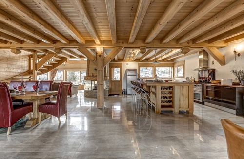 Cluses House | Englennaz House