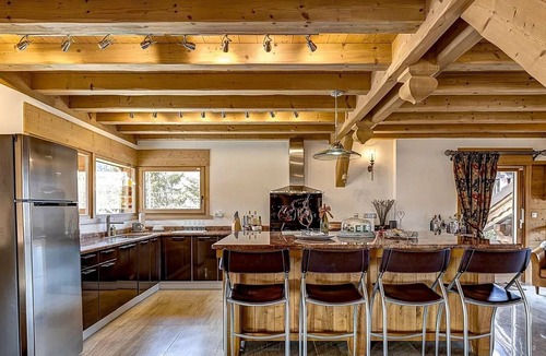 Cluses House | Englennaz House