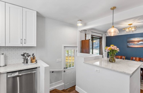 Englewood House | Englewood 2BD 2BA Near Light Rail & Downtown