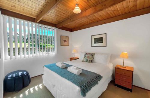 Lovedale House | Englewood Ridge