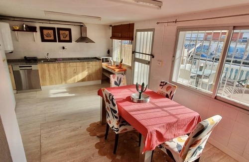 Grao de Gandia Cottage | English cottage a 100 m Del Mar