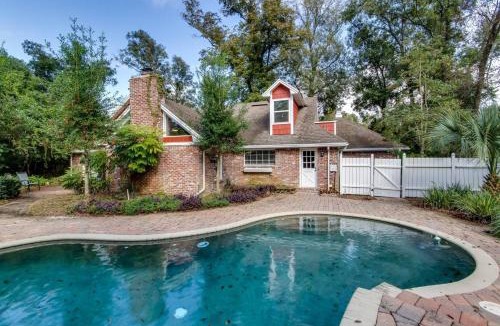 Orange Park House | English Cottage Pool Home Florida Style