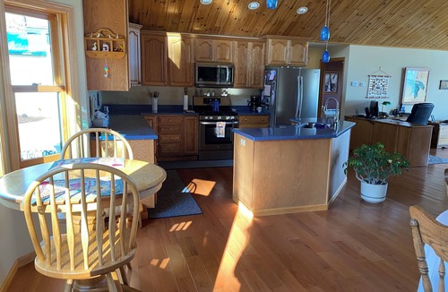 Millersburg Bed & Breakfast | Enjoy a bed & breakfast with view of Lake Huron, sunrises and eagles!