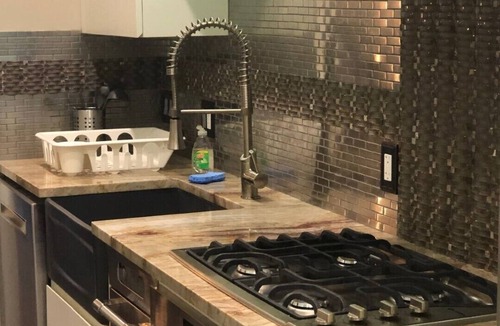 Washington Heights Apartment | Enjoy a break. You deserve luxury!