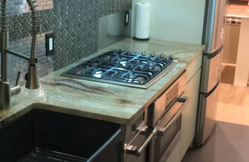 Washington Heights Apartment | Enjoy a break. You deserve luxury!