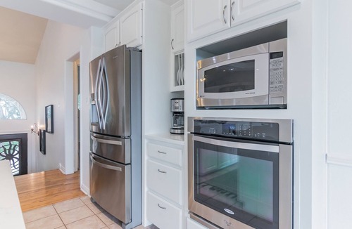 Travis Landing House | Enjoy a day on the lake or at your own private pool!