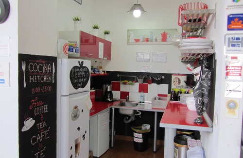 Deustuko San Pedro-Erribera Hostel | Enjoy a pet-friendly hostel-house 20 minutes from the Guggenheim!