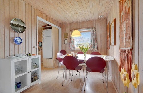 Snedsted House | Enjoy a relaxing holiday in this holiday home near the beach.