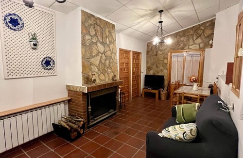 Carcelen Cottage | Enjoy a rural house with a wine cellar and a lot of leisure!