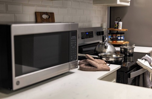 Highlands - Perkins Condo | Enjoy a stylish, comfort, space experience in this beautiful maintained home.
