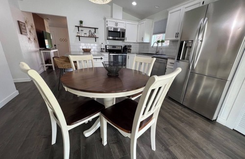 Pasco House | Enjoy a stylish experience at The Franklin