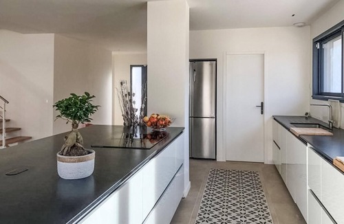 16th Arrondissement House | Enjoy a wonderful vacation in this beautiful vacation home with pool.
