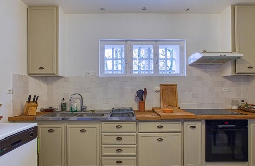 Espalion House | Enjoy a wonderful vacation in this appealing and comfortable vacation home!
