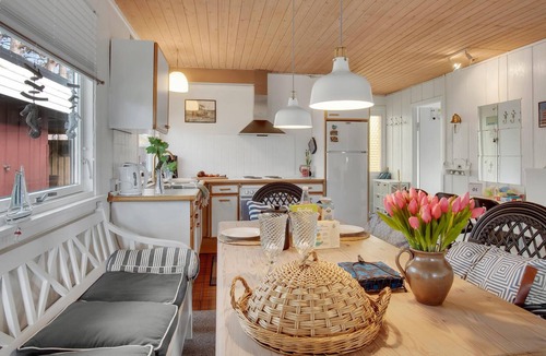 Reersø House | Enjoy a wonderful vacation in this vacation home by the sea.