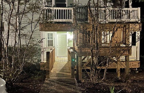 Fairfield Bay Condo | Enjoy all the Ozark’s has to offer!