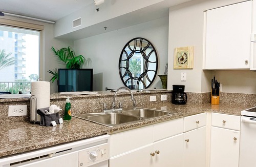 Panama City Beach Hotel | Enjoy amazing ocean & pool views from the 3rd floor! Includes same floor parking