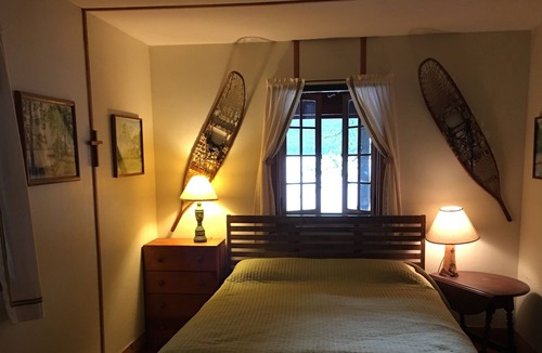 Silver Bay Cottage | Enjoy an incredible view while perched above the water