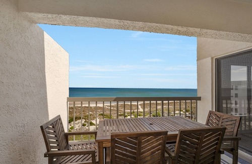 Amelia City Condo | Enjoy coastal living charm and amazing views!