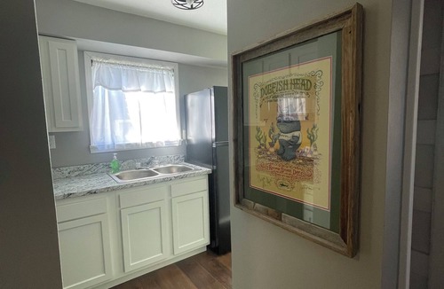 Dexter Apartment | Enjoy easy access to everything from this centrally located place.