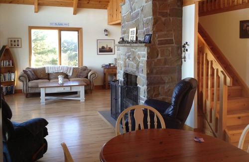 Bayfield Cottage | Enjoy Gorgeous Sunsets On This Rare Sandy Beach.