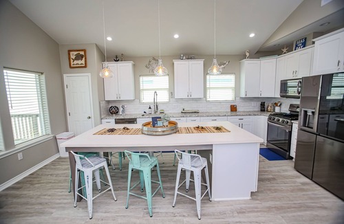 Cedar Lane House | Enjoy Gulf Views on the ICW with Great fishing!